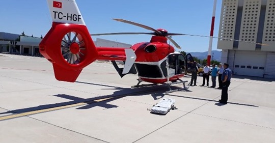 Ambulans helikopter 74 yaşındaki hasta için havalandı