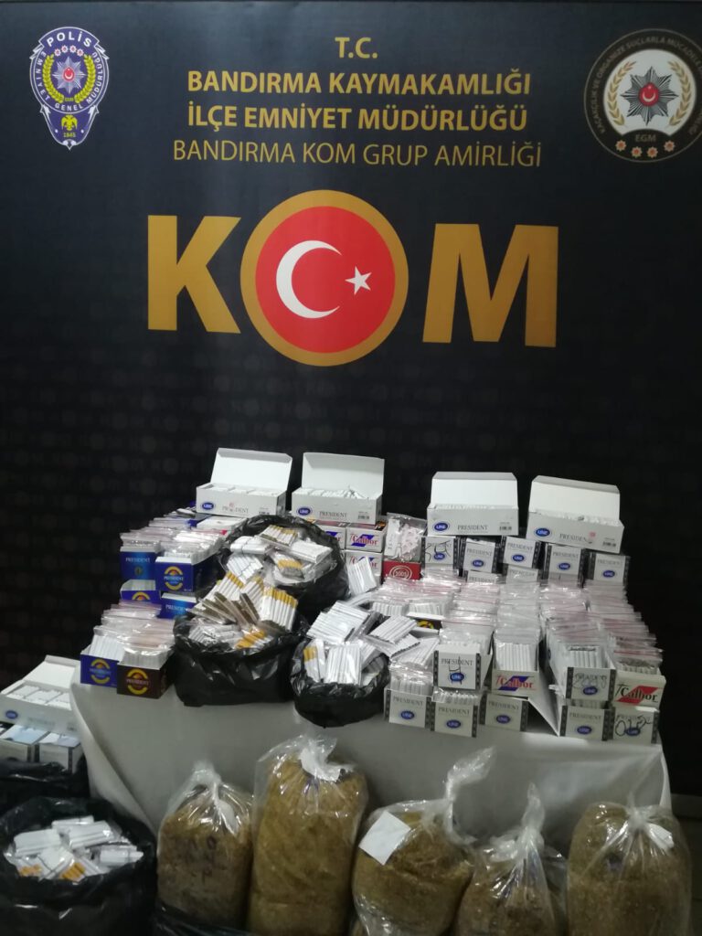 Balıkesir’de kaçak tütün operasyonunda 1 şüpheli gözaltına alındı.