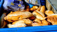 Her gün beş milyon ekmek çöpe gidiyor