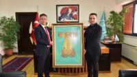 Balıkesirspor Kulüp Başkanı Özgür Yılmaz BAÜN Rektörü İlterKuş’u ziyaret etti