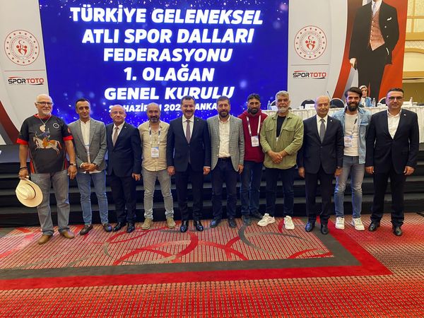 Türkiye Geleneksel Atlı Spor Dalları Federasyonu 1. Olağan Genel Kurulu’na katıldı.