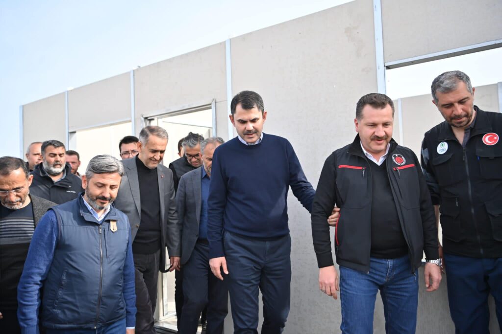 Başkan YILMAZ Çevre, Şehircilik ve İklim Değişikliği Bakanı Murat Kurum ile birlikte yerinde inceledi.