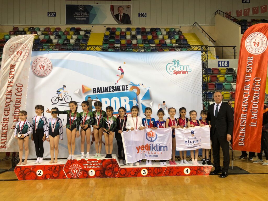 2022-2023 Okul Sporları Cimnastik İl Birinciliği Yarışmaları gerçekleştirildi. Ödüller sahiplerini buldu.