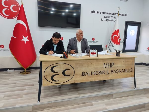 MHP Balıkesir İl Başkanı Cevdet GÜRCAN  İl Yönetim Kurulu Toplantısı Gerçekleştirdi