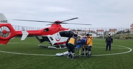 Avşa Adası’ndan helikopter ambulansla sevk edildi