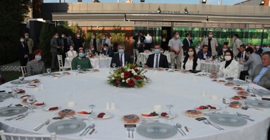 Vali Ersin Yazıcı için veda yemeği düzenlendi
