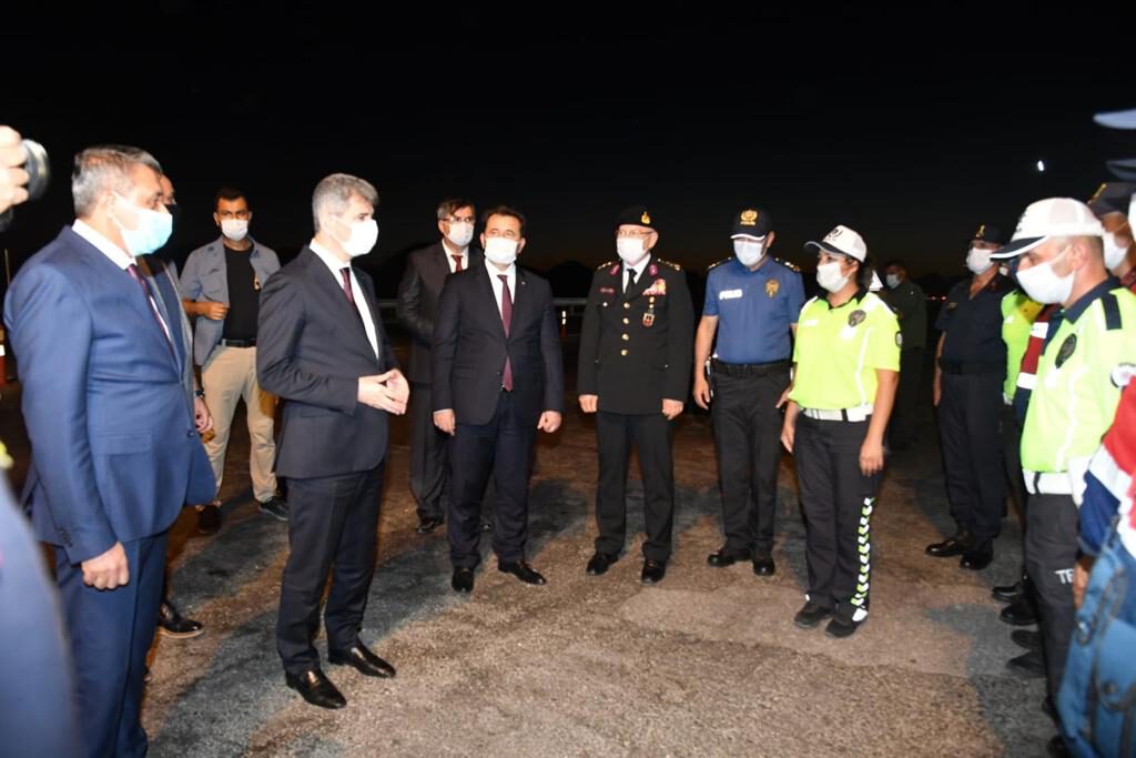 İçişleri Bakan Yardımcısı Muhterem İnce, Altınova’da Trafik Denetimine Katıldı