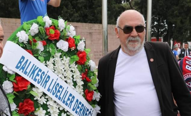 Balıkesir Lisesi Vakfı başkanı Abdi Kahyaoğlu Koronavirüsle savaşı kaybetti