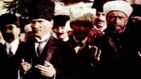 Atatürk konusunda tuhaf bir el var…