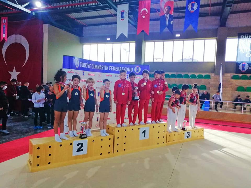 Havran Fatih Belediye Spor Kulübü Cimnastik Takımı Türkiye Şampiyonu oldu.T