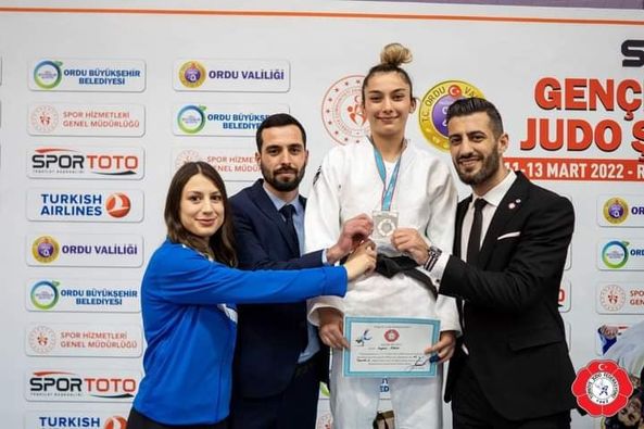 Türkiye Judo Şampiyonası’nda sporcumuz Şeydanur Aydın Türkiye ikincisi oldu..