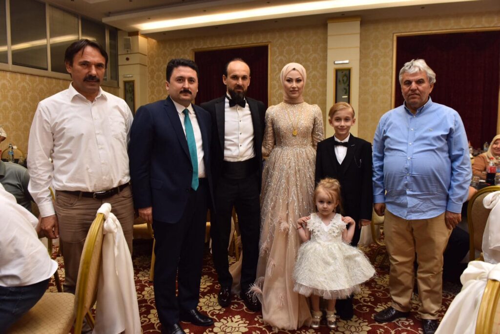 Başkan Hasan AVCI Balıkesirspor’un eski kaptan’ın oğlu Eymen’in sünnet merasimine katıldı
