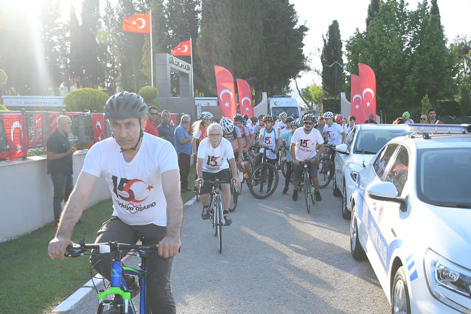 Şehitlere Saygı Bisiklet Turu gerçekleştirildi.