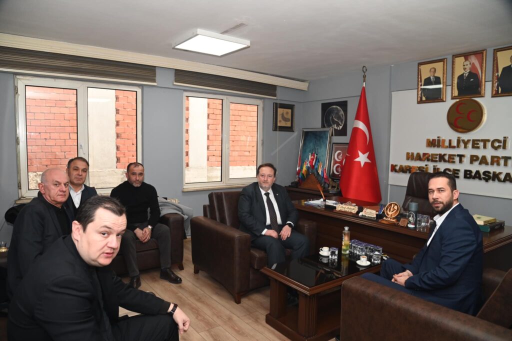 Başkan Dinçer ORKAN Milliyetçi Hareket Partisi İlçe Başkanı Kürşat Burak Boduroğlu’nu ziyaret etti.