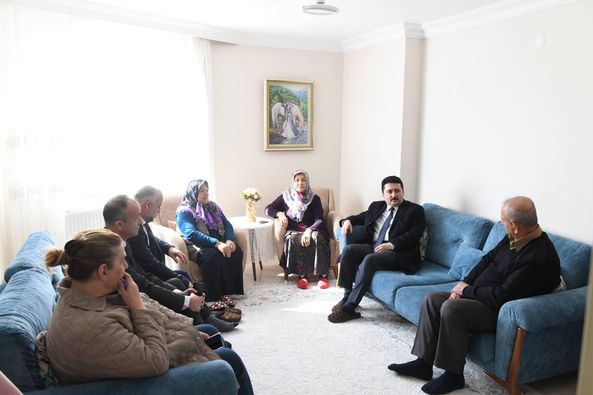 Hasan AVCI Polat, Güdül, Albayrak ve Doğan ailelerini ziyaret etti. 