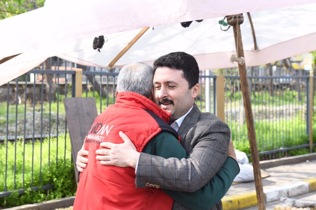 Altıeylül Belediye Başkanı Hasan AVCI’ya sevgi seli