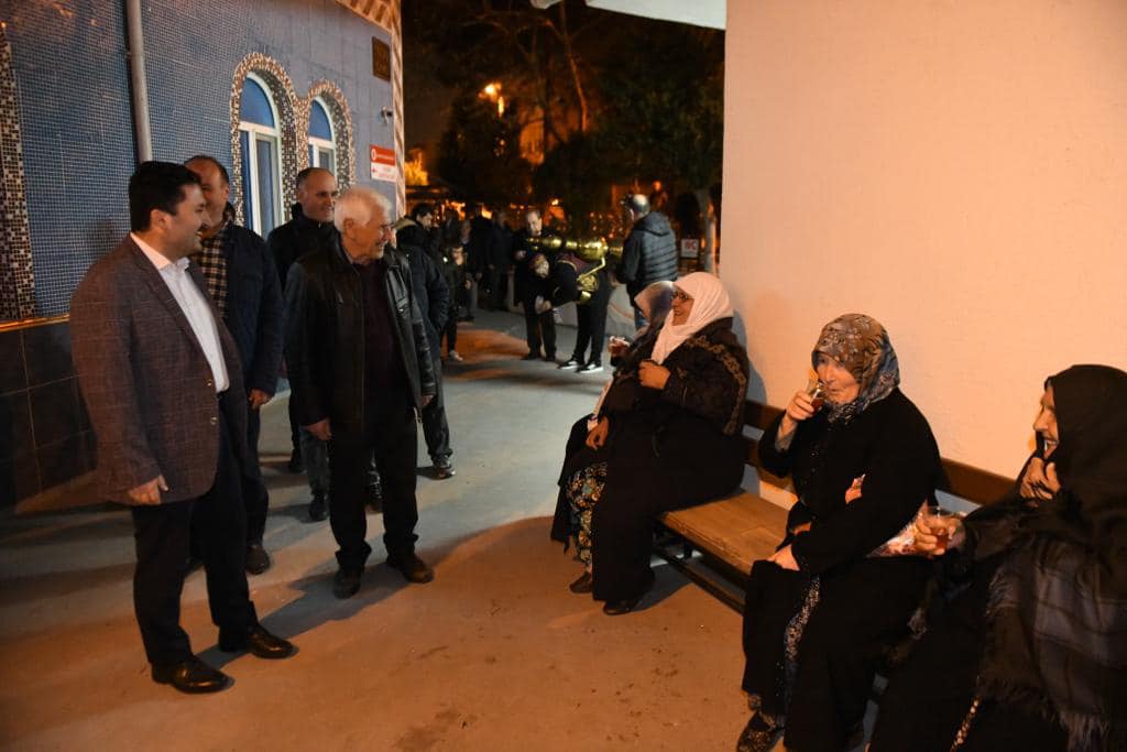 Altıeylül Belediye Başkanı Hasan AVCI  Yıldız Mahallesinde vatandaşlarla bir araya geldi