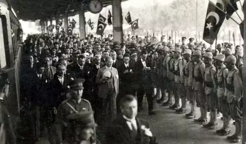 Ulu Önder Mustafa Kemal Atatürk’ten gençliğe armağan: 19 Mayıs