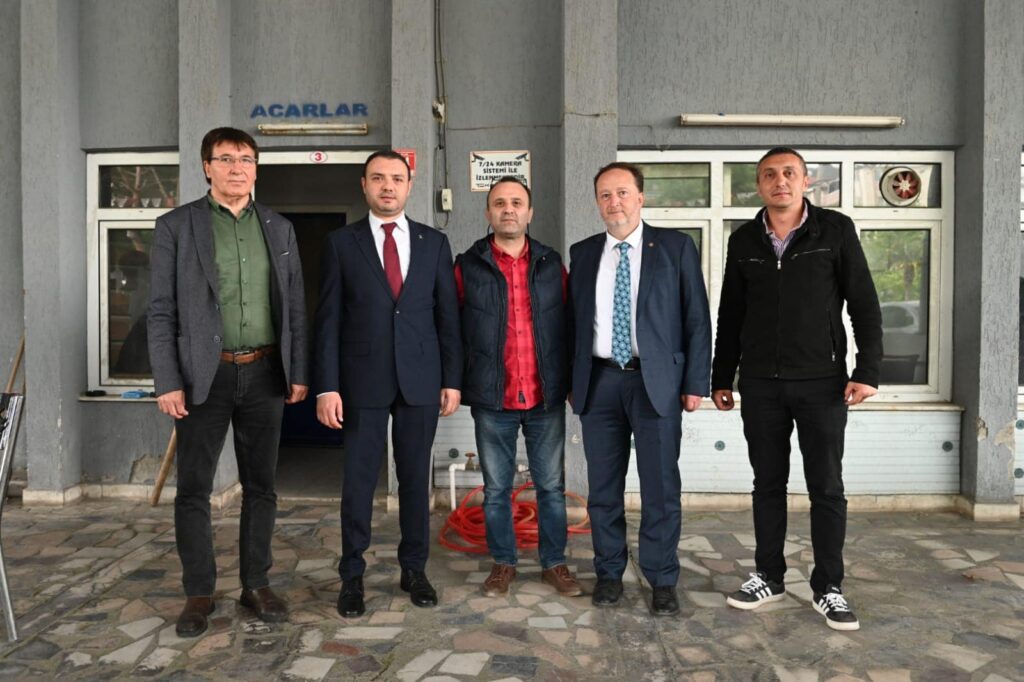 Karesi Belediye Başkanı Dinçer Orkan Galericiler sitesini ziyaret etti