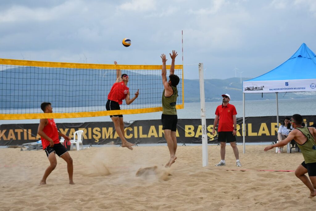 Beach Volley U22 Kulüpler Türkiye Şampiyonası Beach Tour Erdek Etabı  tamamlandı. 
