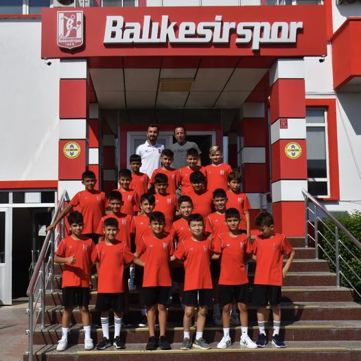 Balıkesirspor U11 Takımı, Yalova Super Cup’a katılmak için yola çıktı.