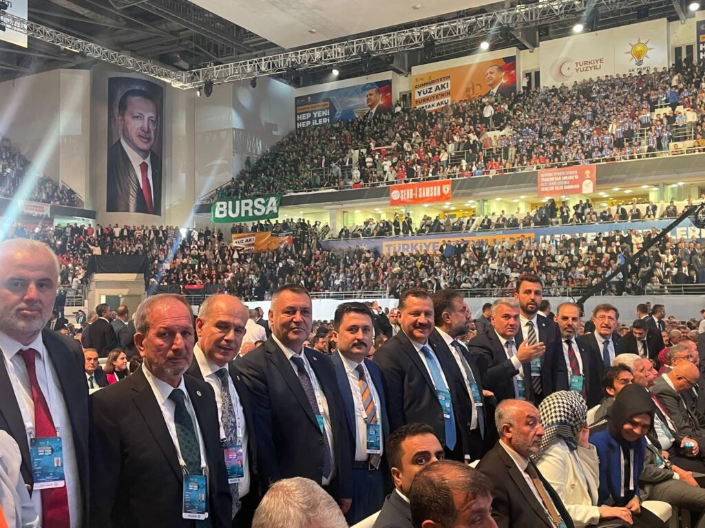 Balıkesir Ankara’da AK Parti 4. Olağanüstü Büyük Kongresi’ne birlik görüntüsü verdi