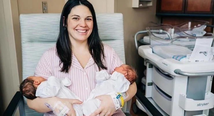 Milyonda bir görülüyor: Çift rahimli kadın bir gün arayla ikinci bebeği doğurdu