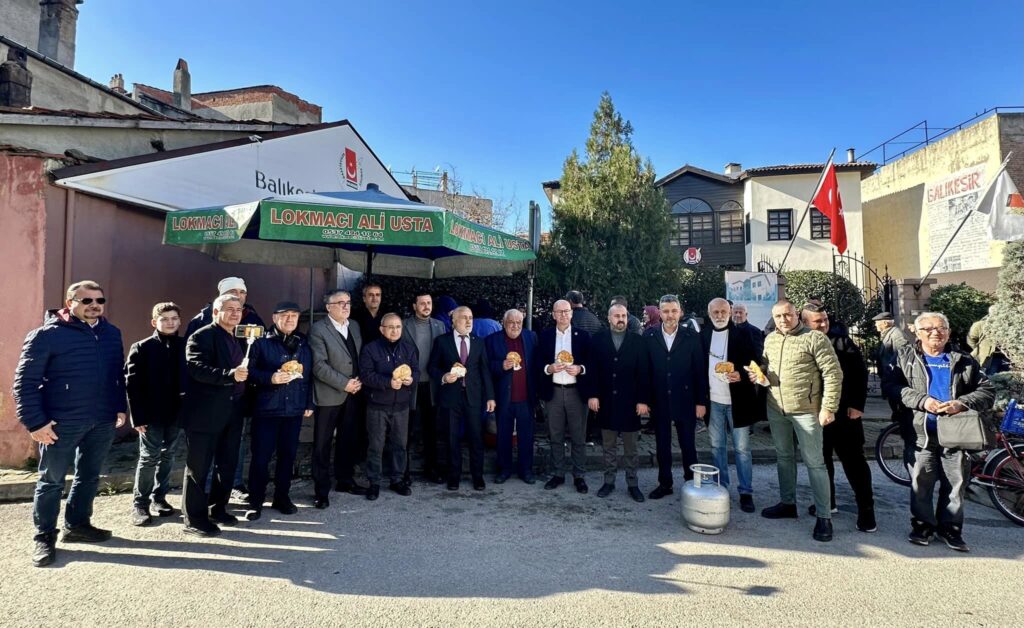 CHP Balıkesir Milletvekili Serkan SARI Balıkesir Gazeteciler Cemiyeti’nin düzenlediği hayra katıldı.