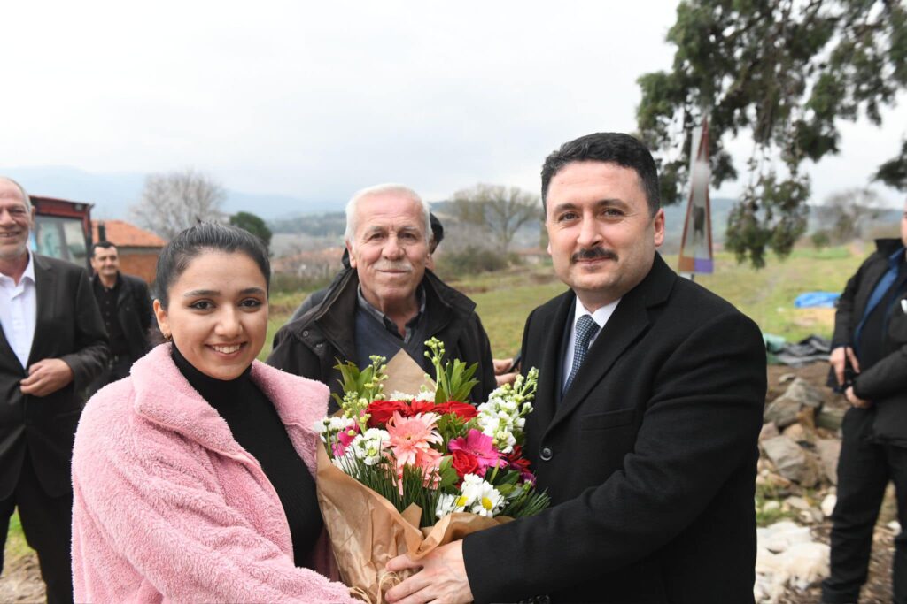 Altıeylül Bağımsız Belediye Başkan adayı Hasan Avcı mahalle gezilerini sürdürüyor