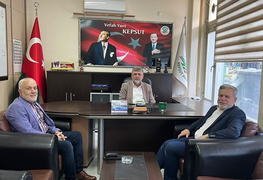 Prof. Dr. Mehmet Bayyigit ve Ramazan DEMİR Başkan İsmail CANKUL’u ziyaret etti