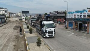 Büyükşehir, KÜÇÜKSAN’ın yollarını yeniledi